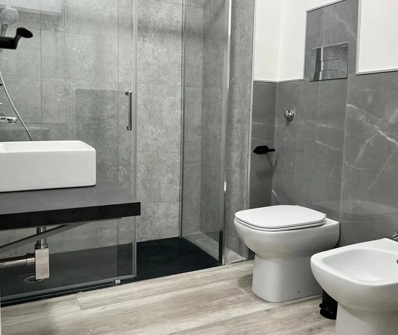Bibi Rooms And Suite Palermo 0*,