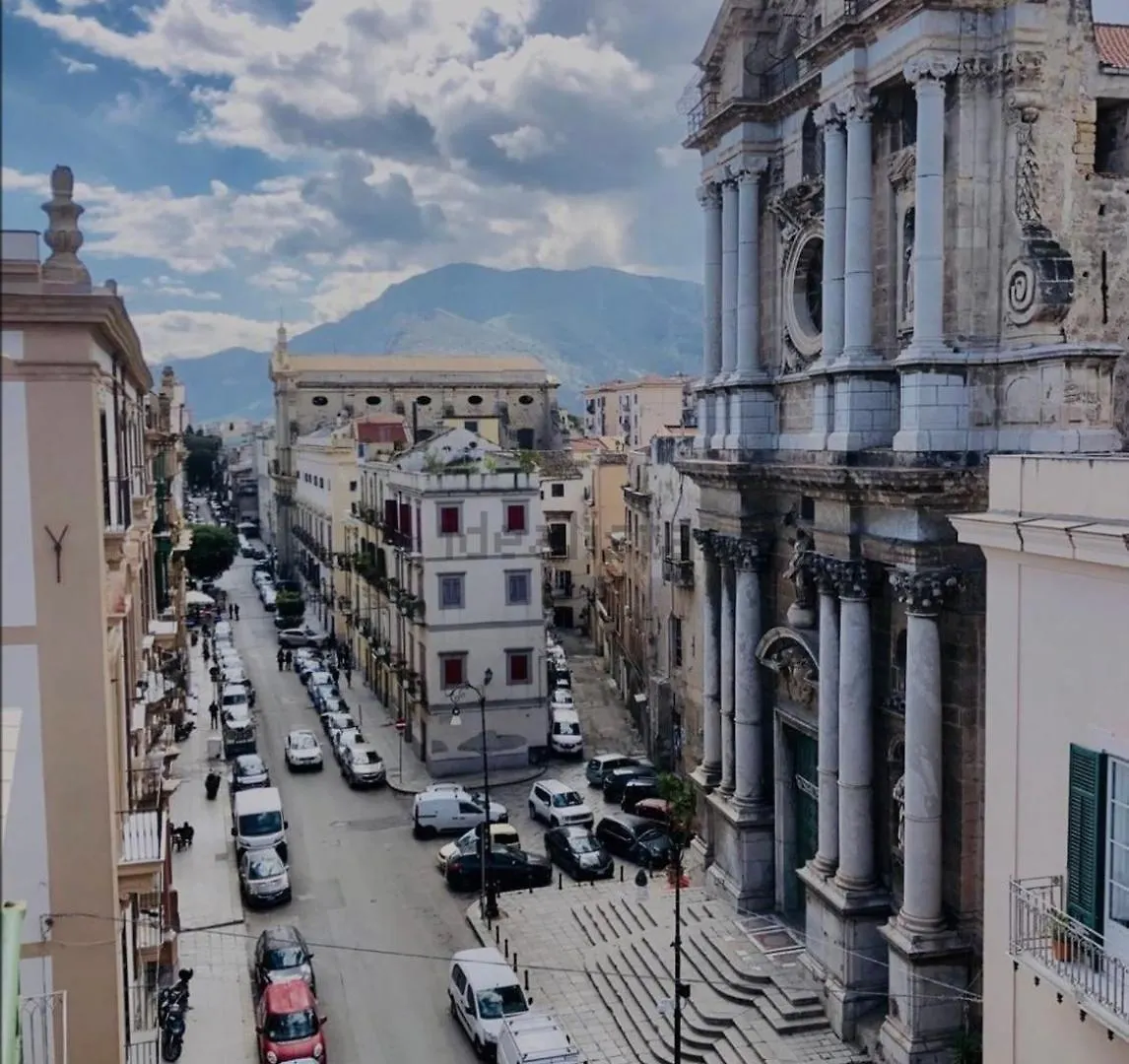 Bibi Rooms And Suite Palermo 0*,